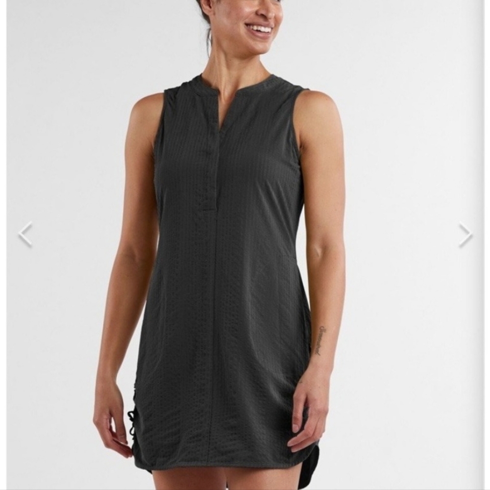 Title Nine Black Speed Racer Athletic Split Neck Sleeveless Dress Cinch Large